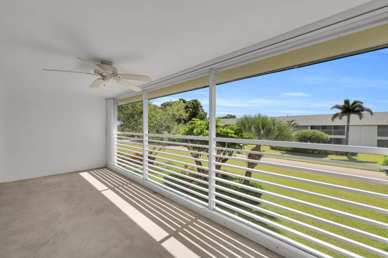 2 bedroom Condominium at 4 Garden Street #204n, Tequesta Garden Condo 6, Tequesta — photo 4