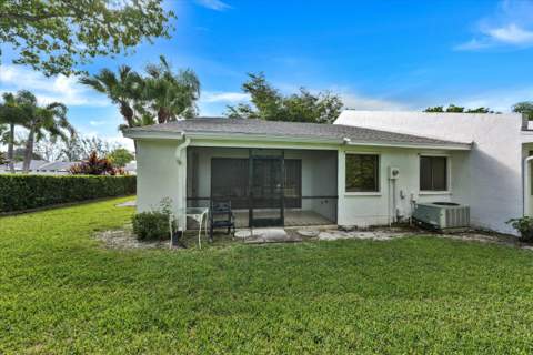 100 Sunshine Boulevard, Royal Palm Beach FL - photo 10 of 34