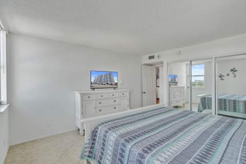 2881 NE 33rd Court #10b, Fort Lauderdale FL - photo 18 of 46