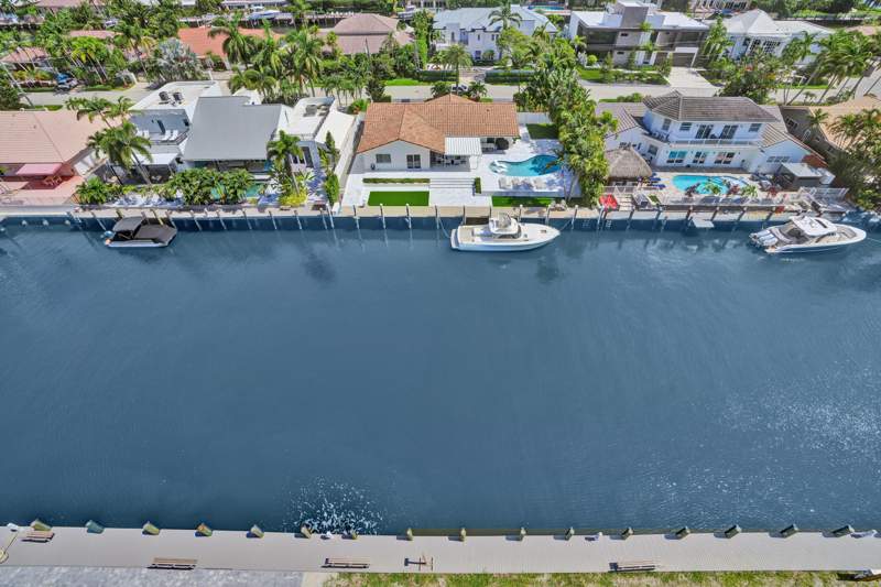 2 bedroom Condominium at 2881 NE 33rd Court #10b, Carlyle Condominium, Fort Lauderdale — photo 2
