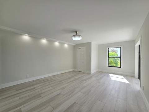 14426 Amberly Lane #203, Delray Beach FL - photo 10 of 27