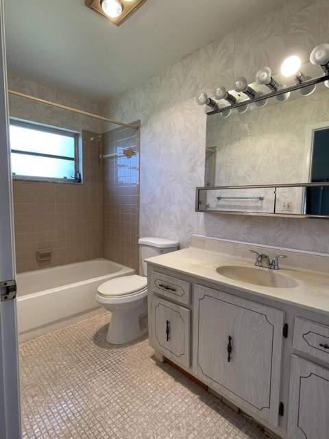 5360 Lakefront Boulevard #A, Delray Beach FL - photo 10 of 14