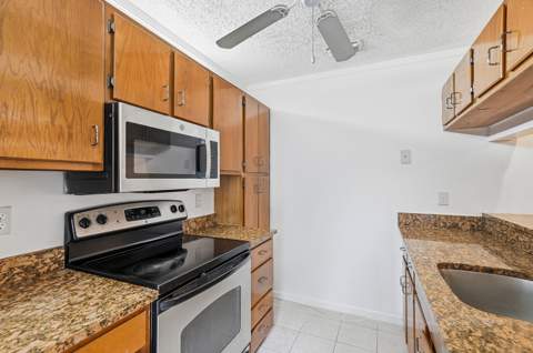 3349 Cocoplum Circle #33129, Coconut Creek FL - photo 10 of 44