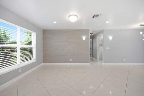 434 Australian Circle, Lake Park FL - photo 6 of 29