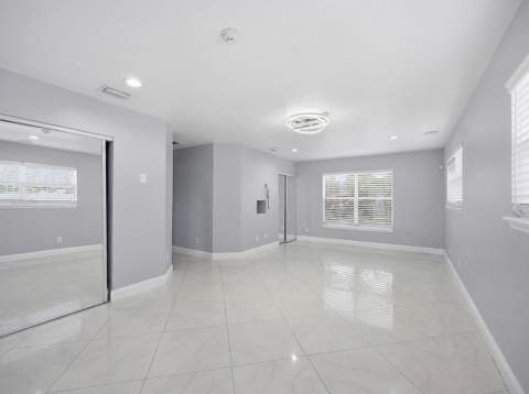 434 Australian Circle, Lake Park FL - photo 11 of 29