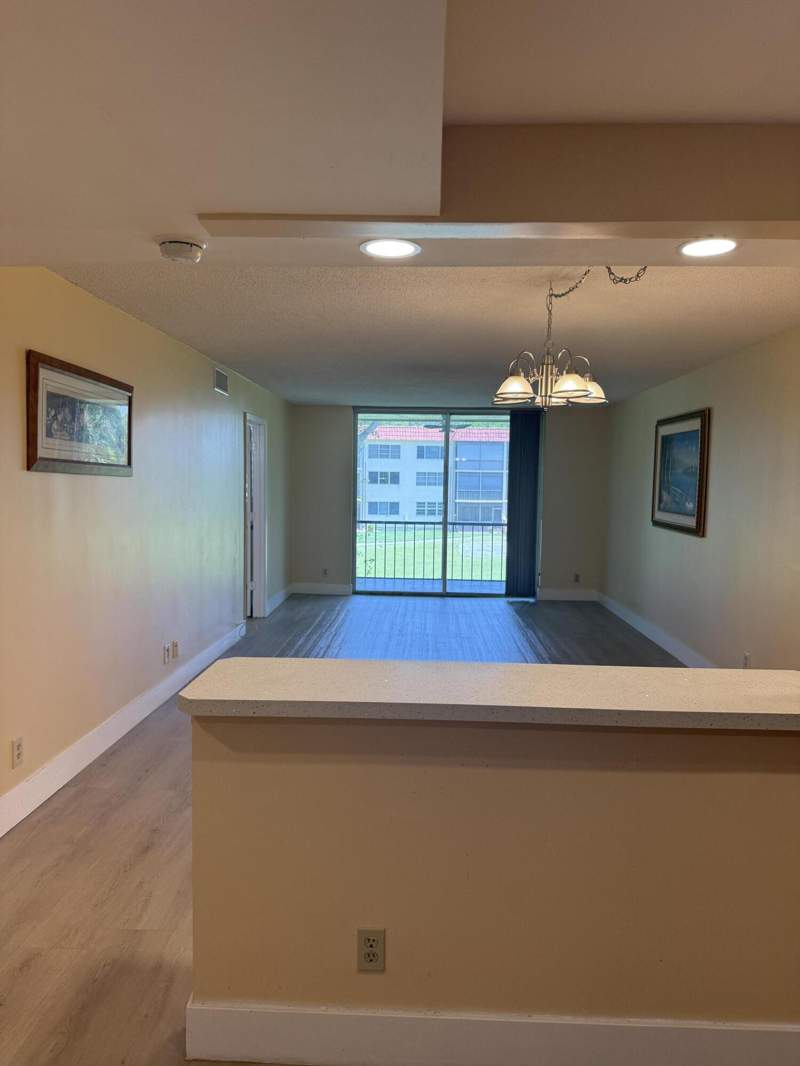 2 bedroom Condominium at 830 S Hollybrook Drive #204, Hollybrook Golf And, Pembroke Pines — photo 2