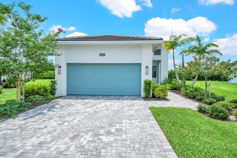 2 bedroom Single Family Residence at 15851 Alys Terrace, Cresswind Palm Beach Phase 3, Westlake — photo 3