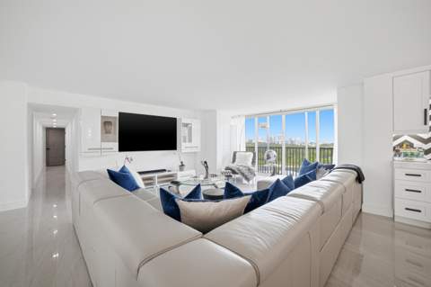 1627 Riverview Road #615, Deerfield Beach FL - photo 15 of 54