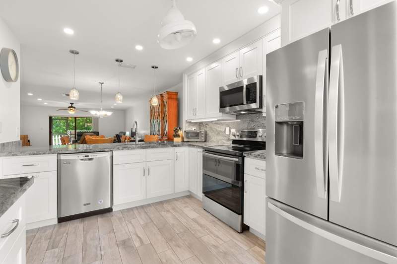 3 bedroom Condominium at 22075 Las Brisas Circle #306, Las Brisas Of Boca Condo, Boca Raton — photo 2