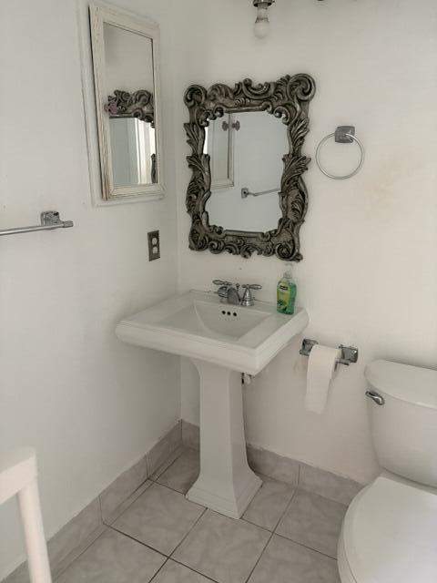 381 Mansfield J, Boca Raton FL - photo 11 of 12