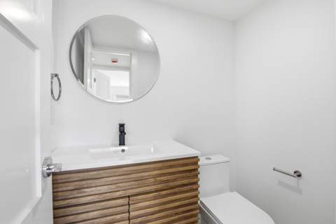 1023 Guildford #B, Boca Raton FL - photo 12 of 13