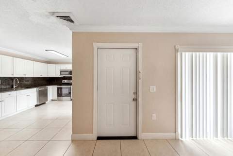 915 9th Way, West Palm Beach FL - photo 6 of 26