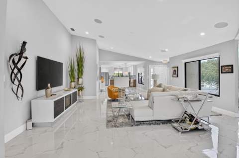 7665 Glendevon Lane #1605, Delray Beach FL - photo 9 of 88