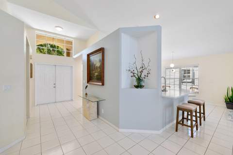 2016 Island Circle, Weston FL - photo 10 of 22