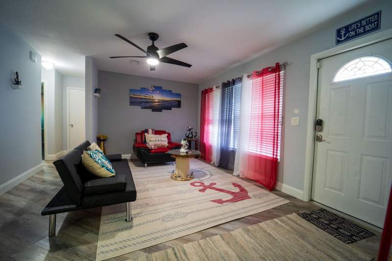 4 bedroom Single Family Residence at 4386 Bamboo Drive, Palm Beach Square Unit 4, Palm Beach Gardens — photo 5