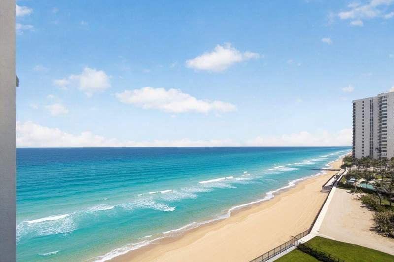 2 bedroom Condominium at 5400 N Ocean Drive #7b, Dunes Condo, Singer Island — photo 3