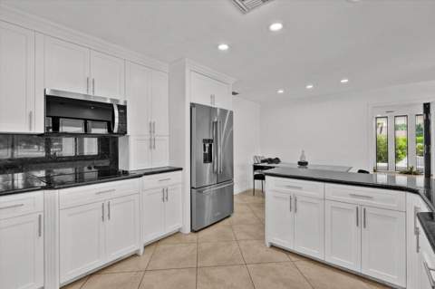 3500 N 45th Avenue, Hollywood FL - photo 14 of 44
