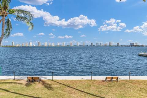 1030 Lake Shore Drive #103, Lake Park FL - photo 18 of 18