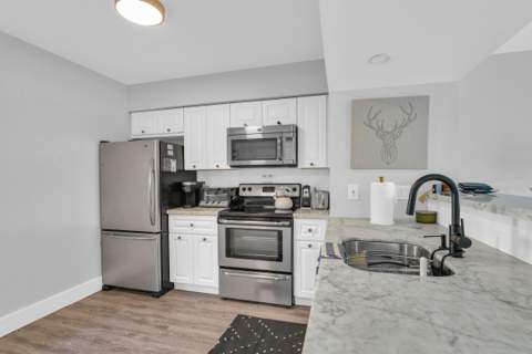 1030 Lake Shore Drive #103, Lake Park FL - photo 6 of 18