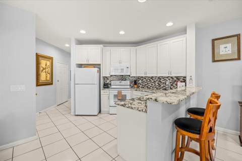 9119 Sand Shot Way, Port St. Lucie FL - photo 6 of 36