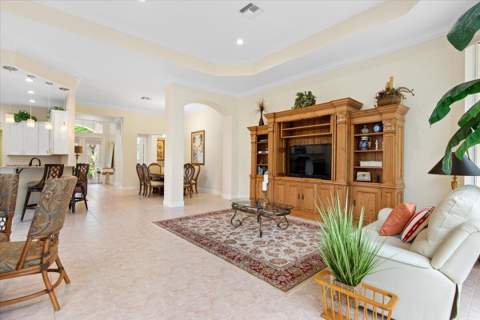 9301 Briarcliff Trace, Port St. Lucie FL - photo 10 of 50