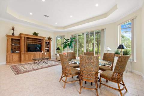 9301 Briarcliff Trace, Port St. Lucie FL - photo 8 of 50