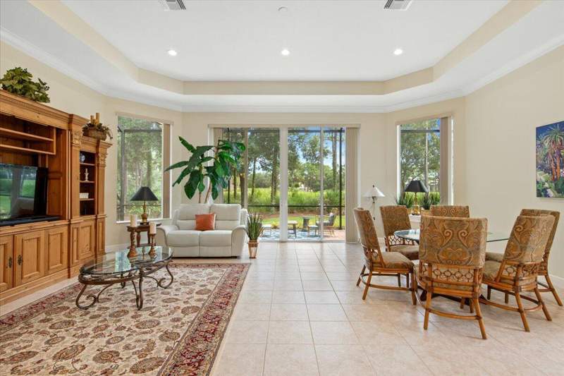 3 bedroom Single Family Residence at 9301 Briarcliff Trace, Briarcliff At PGA Village, Port St. Lucie — photo 2