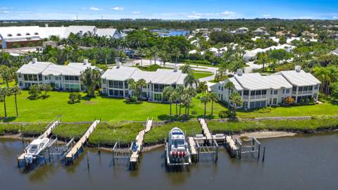 301 Captains Way, Jupiter FL - photo 17 of 46