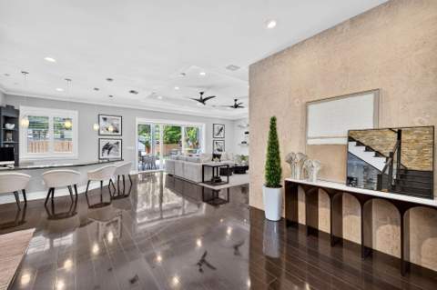 1329 SE 13th Terrace, Fort Lauderdale FL - photo 13 of 104
