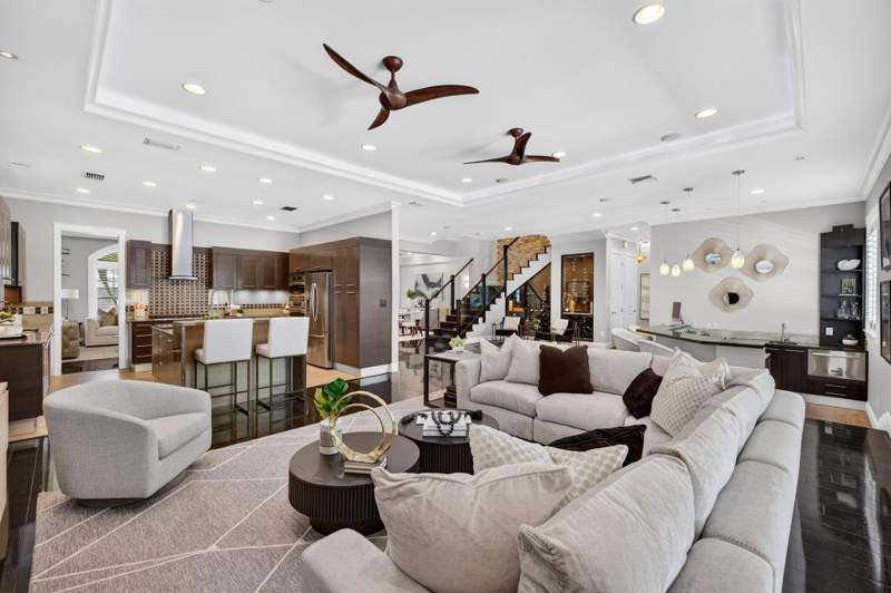 4 bedroom Single Family Residence at 1329 SE 13th Terrace, Lauderdale Harbors, Fort Lauderdale — photo 2