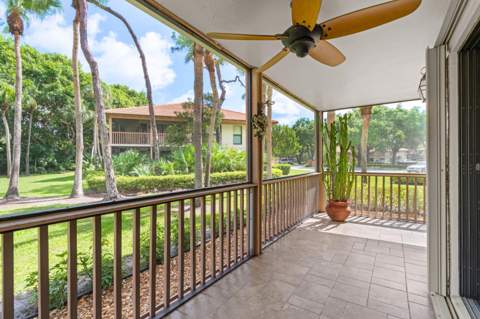 200 Brackenwood Terrace, Palm Beach Gardens FL - photo 24 of 41