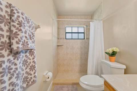 4413 Woodstock Drive #A, West Palm Beach FL - photo 18 of 32