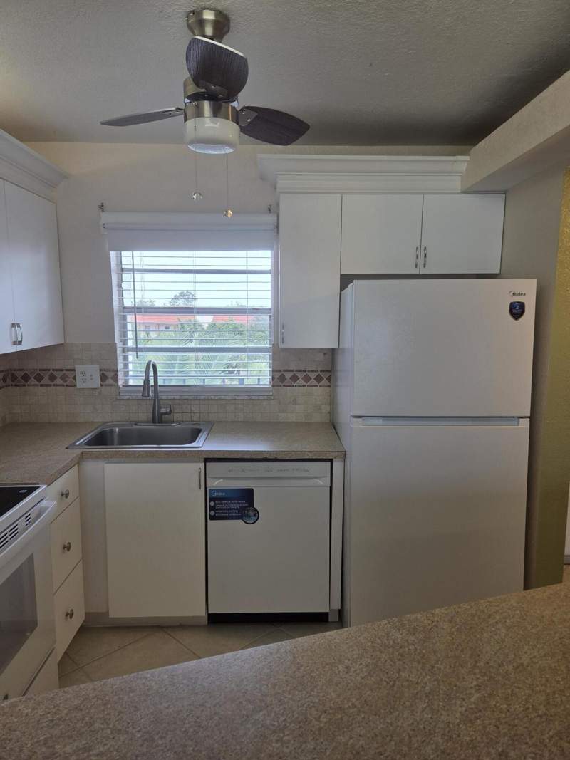 1 bedroom Condominium at 2998 Sunrise Lakes Drive #411, Quail Run Of Sunrise, Sunrise — photo 5
