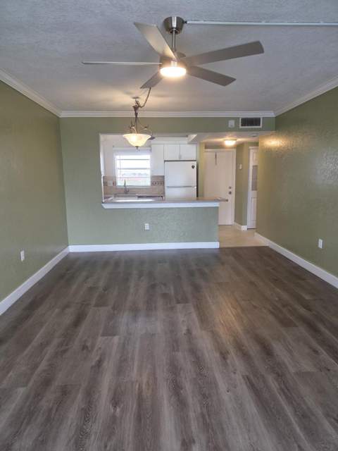2998 Sunrise Lakes Drive #411, Sunrise FL - photo 9 of 29