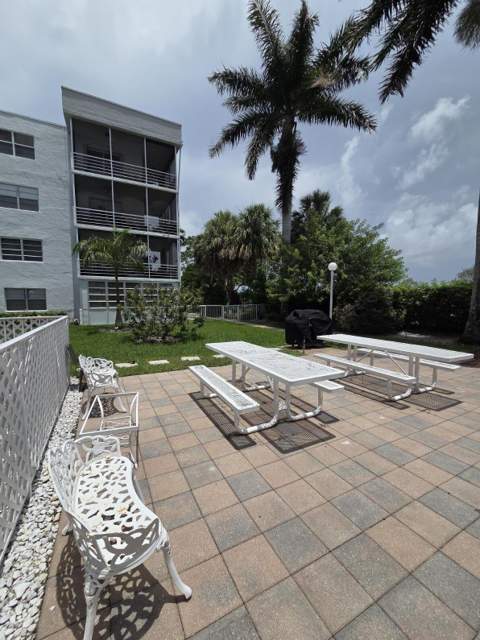 2998 Sunrise Lakes Drive #411, Sunrise FL - photo 24 of 29