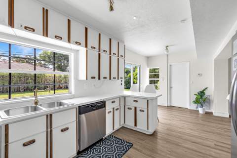 3830 NE 22nd Terrace, Lighthouse Point FL - photo 10 of 32