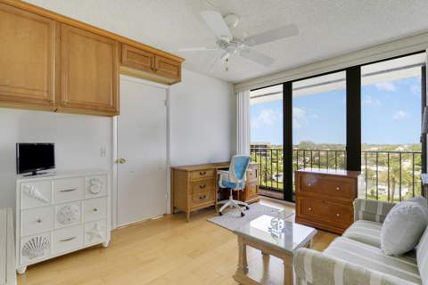 225 S Beach Road #605, Jupiter FL - photo 15 of 61