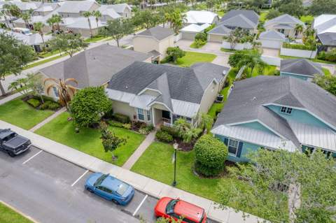 10518 SW Westlawn Boulevard, Port St. Lucie FL - photo 24 of 27
