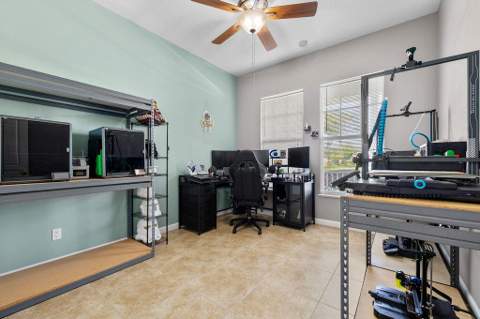 10518 SW Westlawn Boulevard, Port St. Lucie FL - photo 16 of 27