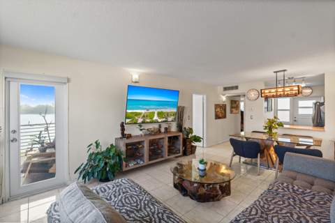 2223 Park Lane #210, Hollywood FL - photo 14 of 40