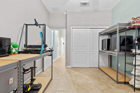10518 SW Westlawn Boulevard, Port St. Lucie FL - photo 17 of 27