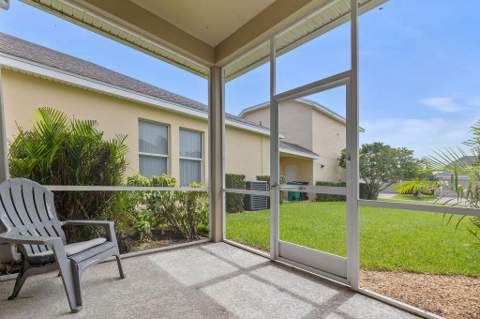 10518 SW Westlawn Boulevard, Port St. Lucie FL - photo 20 of 27