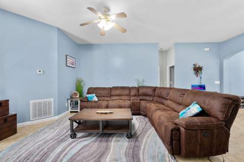10518 SW Westlawn Boulevard, Port St. Lucie FL - photo 10 of 27