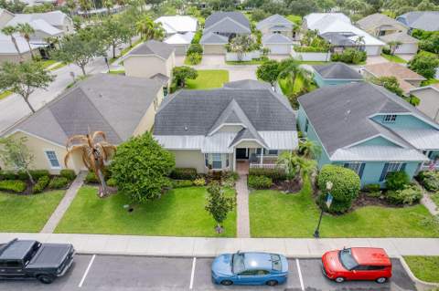 10518 SW Westlawn Boulevard, Port St. Lucie FL - photo 24 of 27