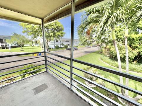 277 Chatham, West Palm Beach FL - photo 8 of 32