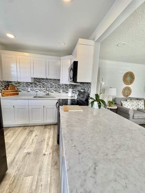 277 Chatham, West Palm Beach FL - photo 9 of 32