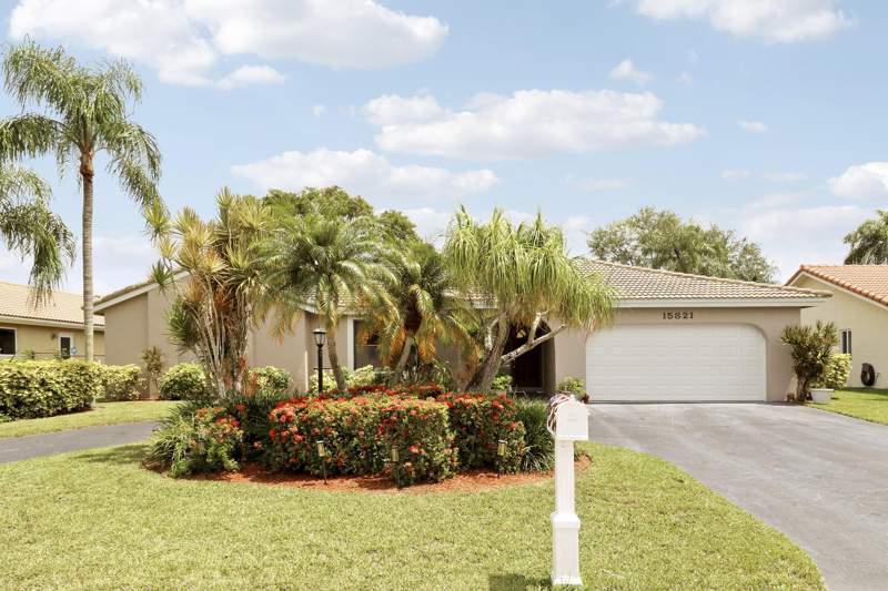 4 bedroom Single Family Residence at 15821 Sedgewyck Circle, Waverly Hundred, Davie — photo 3