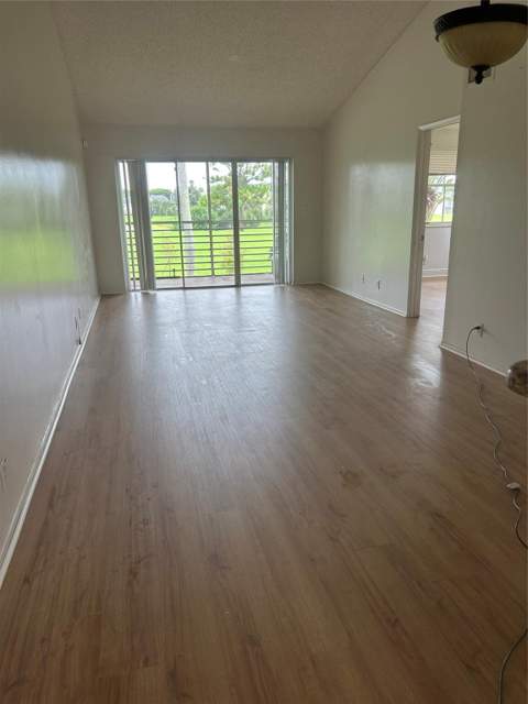 2823 N Course Drive #201, Pompano Beach FL - photo 9 of 38
