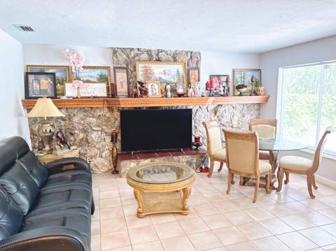 6959 Clendenin Street, Lake Worth FL - photo 6 of 23