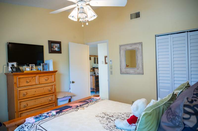2 bedroom Villa at 7551 Caesar Street #C, Meed Racquet Club 4, Lake Worth — photo 5
